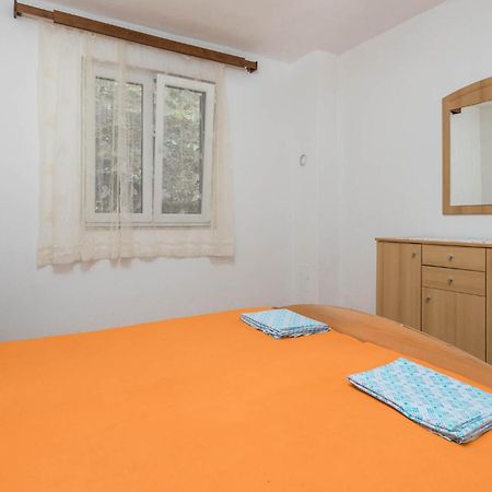 Nice Apartment In Bosana-Pag With Wifi Šimuni Exterior foto